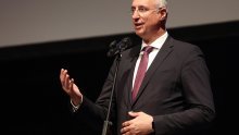 Puljak ozlijedio nogu na izletu, operiran u splitskoj bolnici
