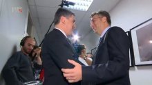 Komunikologinje objašnjavaju zašto su se Milanović i Plenković tapšali po ramenima