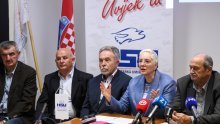 Liječnici se guše u administraciji, HSU: Umirovljenici nisu zaslužili prositi za svoje zdravlje