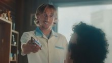 Luka Modrić u novoj reklami za Snickers, pogledajte kako se snašao