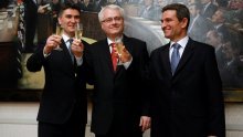 Pozdravi i čestitke slijevaju se iz Europe