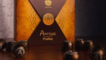 Uronite u svijet Kraš Selection Antique Pelinkovac pralina