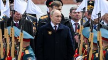 Primijećen novi dodatak bez kojeg Putin ne izlazi u javnost: 'Izgleda neprirodno'