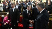 Dodijeljene nagrade Grada Zagreba: Milanović i Plenković ponovno na istom mjestu
