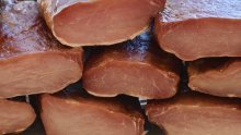 Povučeno suho meso hrvatskog proizvođača zbog bakterije: Evo gdje ste ga mogli kupiti