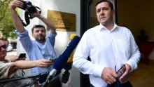 Mikulić prozvao Bandića pa ga poučio: I očevi moraju imati prava kao majke!