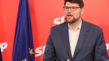Grbin odlazi s čela SDP-a; komentirao Bartuličin Ferrari: 'Šamarčina građanima'