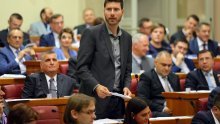 Pernar želi diplomatsku putovnicu, evo i zašto