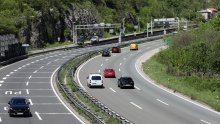 Predmet na A6 između Oštrovice i Grobnika, vozi se uz ograničenje brzine