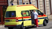 Zbog velikih vrućina hitna imala destak posto više intervencija