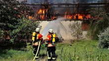 Kratkotrajno nevrijeme u Dalmaciji izazvalo požar u Makarskoj