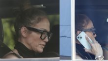Turbulentno razdoblje: Jennifer Lopez snimljena namrgođena i zamišljena