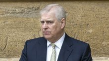 Princ William uzeo stvar u svoje ruke i prisilio princa Andrewa da odseli