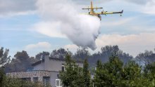 Požar u Podgori ugasilo 70 vatrogasca, izgorjeli maslinici