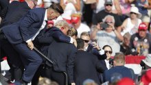 Trump: Metak mi je probio gornji dio uha, bilo je puno krvi!