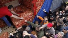 Grčkom se širi 'krumpir revolucija'