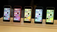 Najveći svjetski telekom prodavat će iPhone