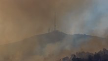 Na deponiju kod Trogira planuo požar, više vatrogasnih vozila na terenu