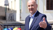 Nakon što se ispisao iz DP-a, Radić najavio osnivanje novog 'političkog okvira'