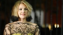Drew Barrymore je trudna?