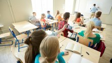 Od stipendija do jednokratnih naknada: Evo kako županije i gradovi pomažu srednjoškolcima