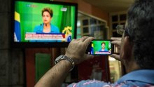 Internet prvi put pregazio televiziju, tiskani mediji na putu prema dolje