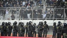 Torcida ušla u Rijeku i krenula prema Rujevici; zaustavila ih je interventna policija
