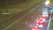 Uklonjeno teretno vozilo a A3 kod Nove Gradiške, zastoj i kolona pet kilometara