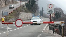 Upozorenje HAK-a: Zbog jakog vjetra zabrane na Jadranskoj magistrali
