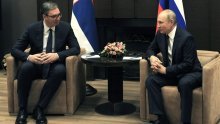Vučić nazvao Putina i obećao mu da neće uvesti sankcije Rusiji