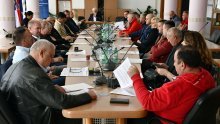 Potpisani ugovori s OTP bankom: Na raspolaganju milijunski krediti