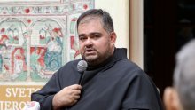 Uhićen poznati franjevac iz Zagreba, tereti ga se za spolno zlostavljanje