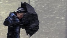Snježna mećava paralizirala sjeveroistok SAD-a