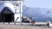 U tank trajekta koji je jutros vozio za Split ušla voda