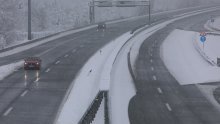 Zimski uvjeti na dijelu A4: Zabranjen promet bez zimske opreme