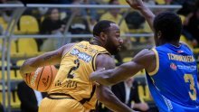 Split se riješio Amerikanca, poslao mladog igrača u Dinamo pa pregazio Osijek