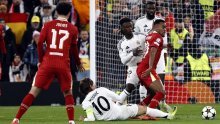 Njemačka legenda: Modrić je trebao napraviti isto što i Kroos. Liverpool ga je pojeo, vrijeme ide