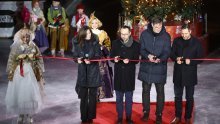 Počeo Advent u Zagrebu: Zapaljena prva adventska svijeća na Manduševcu