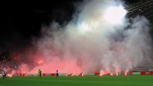 Pogledajte kako je derbi prekinut već u drugoj minuti