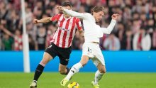 Luka Modrić na žestokom udaru kritičara: Nije donio ništa, gubio je lopte...