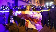 Prosvjednici u Gruziji blokirali ulice, policija uhitila oporbene političare