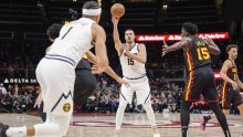 Jokićeva trica s centra i srušen rekord star 61 godinu obilježili NBA večer