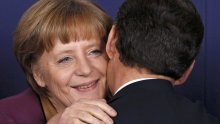 Merkel i europski čelnici ujedinjeni protiv Hollandea