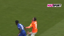 Pogledajte lakat u lice kojeg sudac nije vidio. Nakon toga je Dinamo zabio gol
