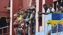 Najmanje 27 poginulih migranata u brodolomu na putu od Tunisa do Europe