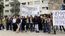 Prosvjed splitskih srednjoškolaca zbog državne mature