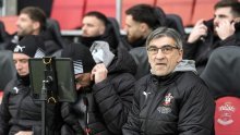 Ivan Jurić i dalje bez boda, s time da je sada doživio debakl na domaćem stadionu