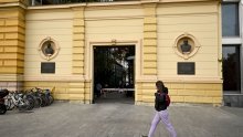 Pobuna u zagrebačkoj školi: Ne mogu djeca praktičan dio izvoditi na daljinu