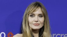 Nesebično pomaže žrtvama požara: Angelina Jolie ponovno pokazala da ima veliko srce