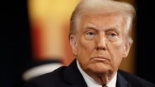 Trumpov tim zatražio od desetak visokopozicioniranih diplomata da odstupe